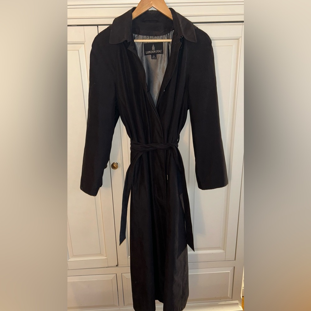 🎉Donating soon 🎉LONDON FOG Charcoal Gray Hooded Trench Coat with Wrap-around